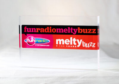 Trophée plexi Tombstone 3 – Plexi Communication